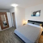 Apartman 4you *