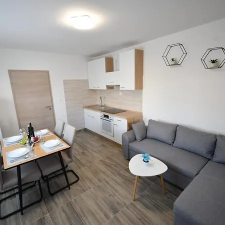 Apartment 4you