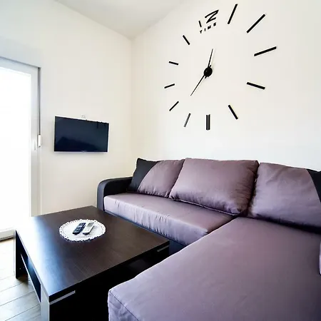 Apartment 4you *